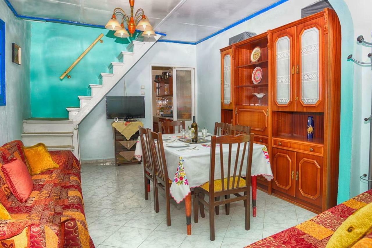 Вилла Eleni'S House Chlomos Экстерьер фото
