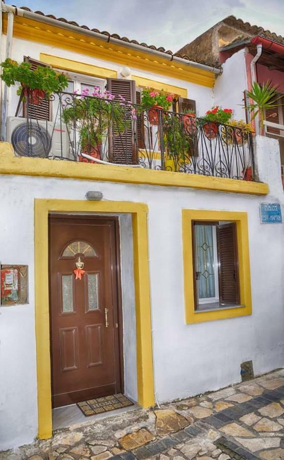 Вилла Eleni'S House Chlomos Экстерьер фото