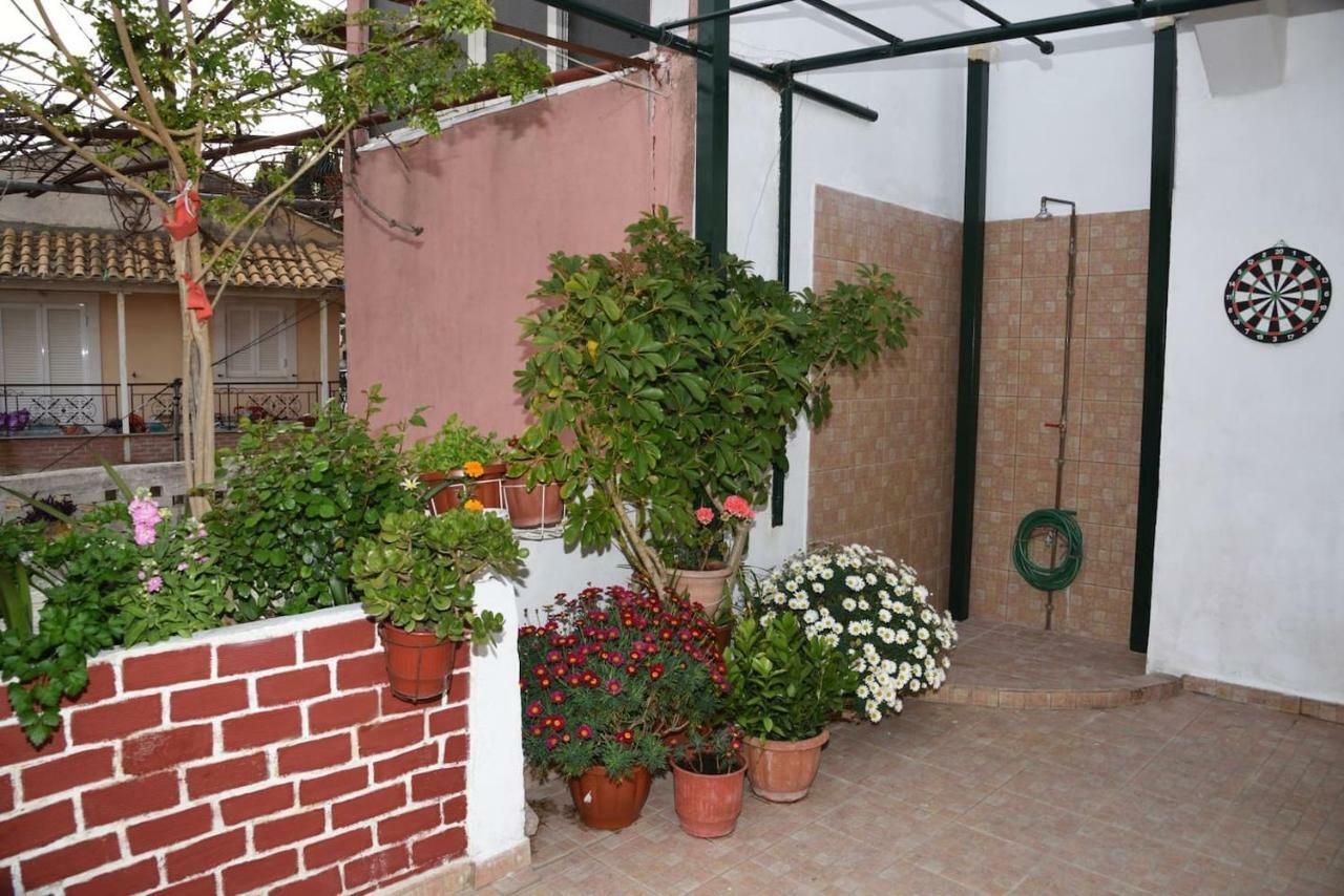 Вилла Eleni'S House Chlomos Экстерьер фото